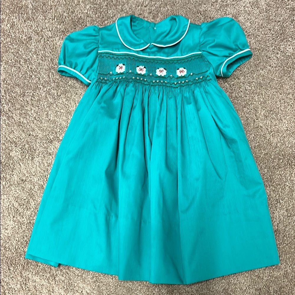 Green Hand Smocked Little Girl